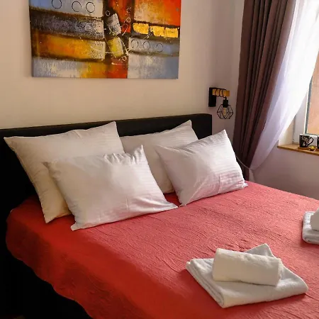 In The Sky - Kraljevi Cardaci *