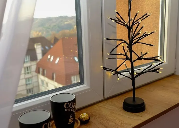 아파트 In The Sky - Kraljevi Cardaci *