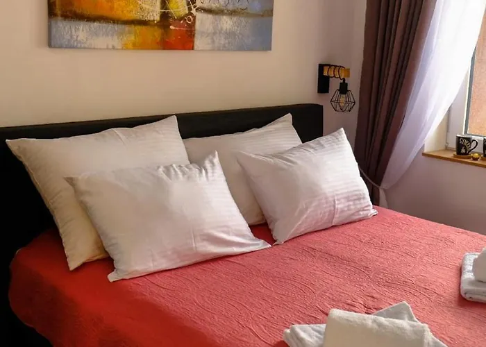 In The Sky - Kraljevi Cardaci *