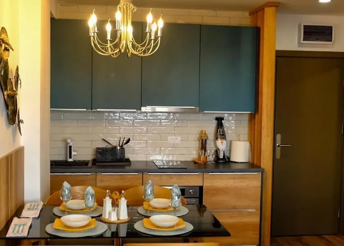 아파트 In The Sky - Kraljevi Cardaci 카파오닉