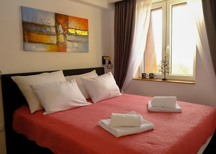 아파트 In The Sky - Kraljevi Cardaci