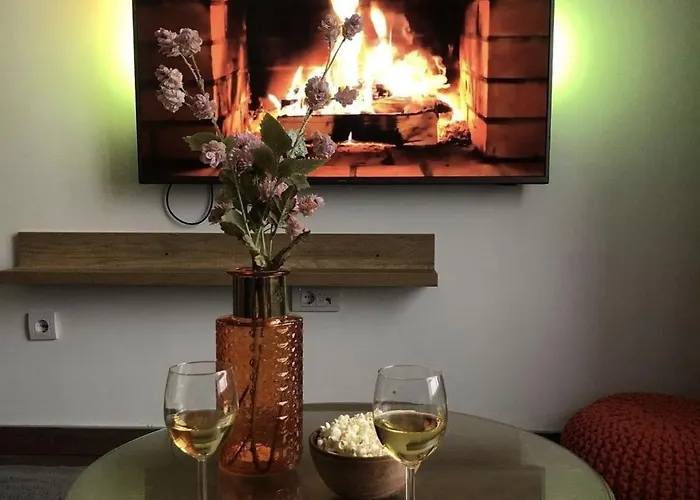 아파트 In The Sky - Kraljevi Cardaci